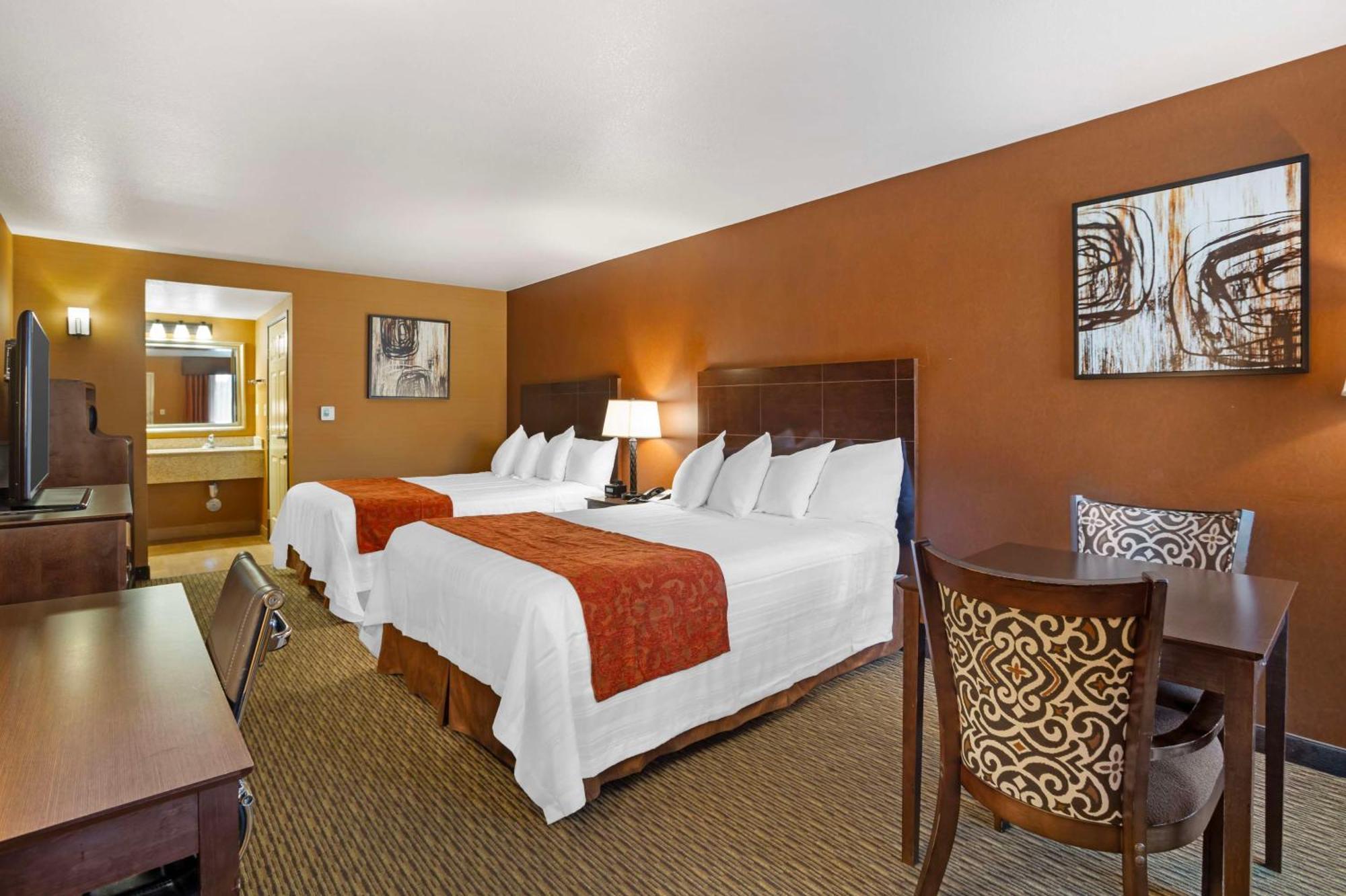 Best Western Exeter Inn & Suites Exterior photo