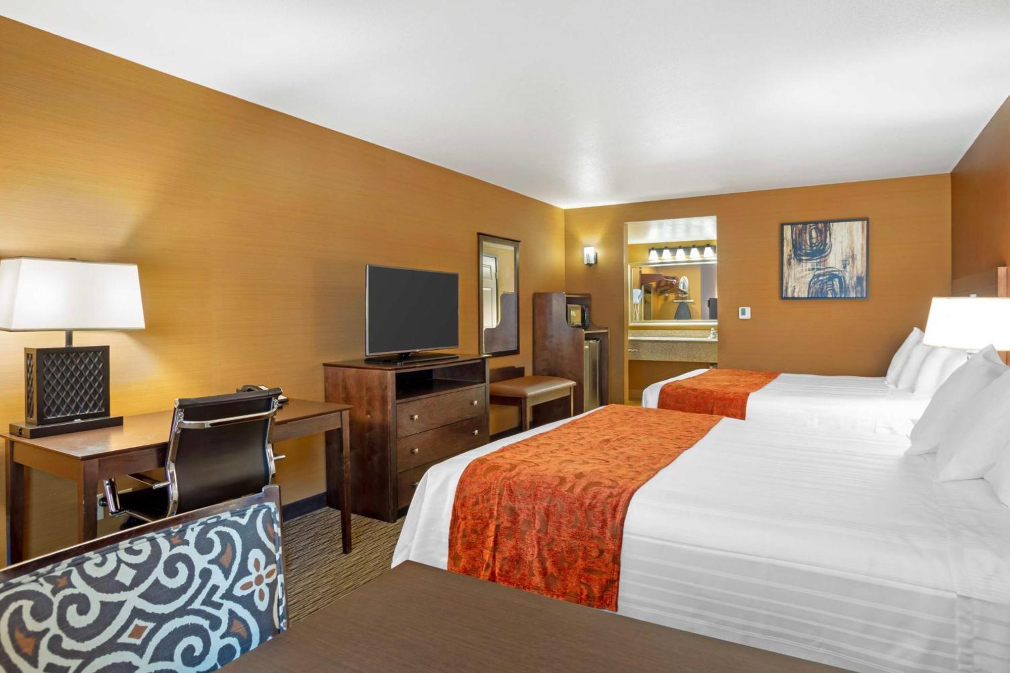 Best Western Exeter Inn & Suites Exterior photo