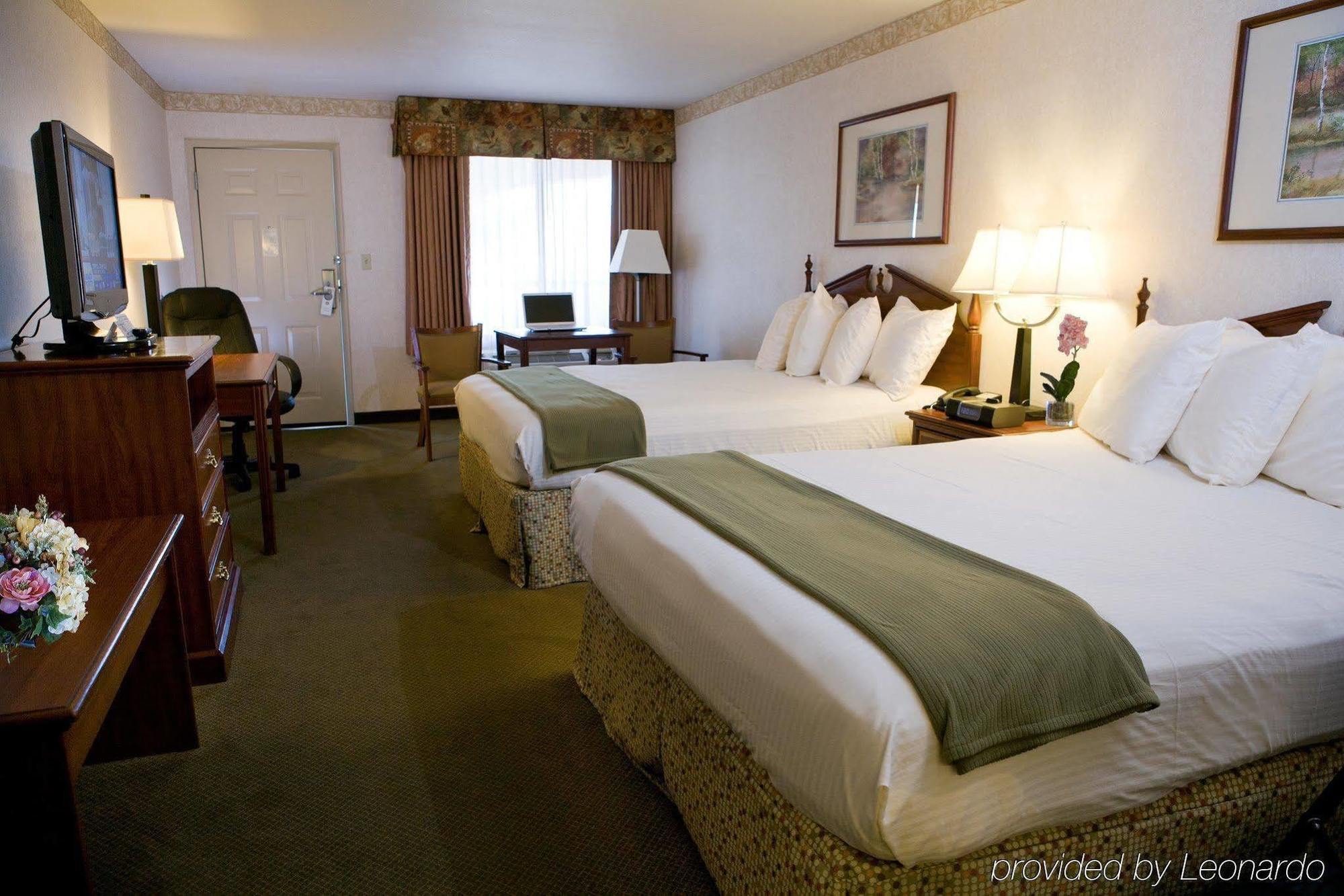 Best Western Exeter Inn & Suites Room photo